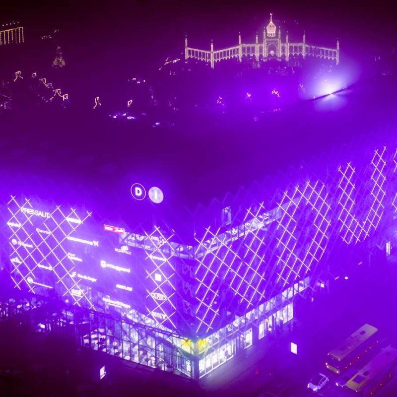 1600px_COLOURBOX36865766